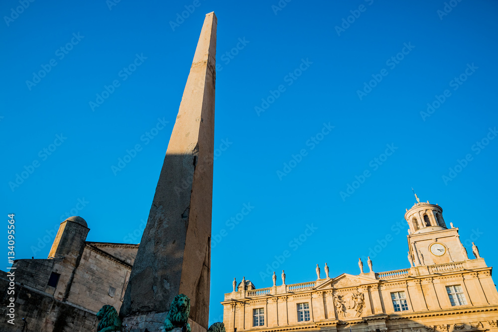 Obélisque de la place de la République à Arles