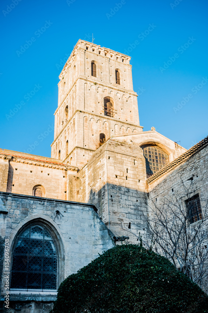 Église Sainte-Trophine à Arles