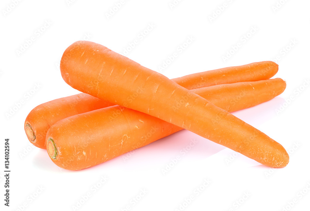 carrots isolated on a white background carrots isolated on a white background