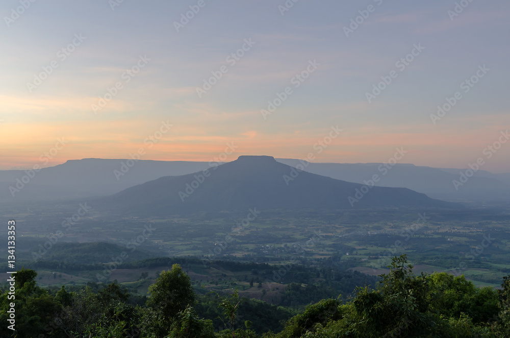 Obraz premium Views of Sunset at the Mount Fuji, Loei Province,Thailand. This Mountain looks like Mount Fuji in Japan