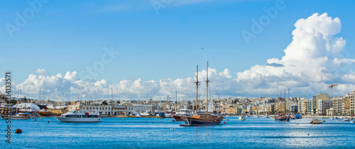 malta - marsamxett harbor photo