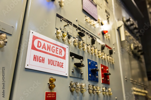 Εκτύπωση καμβά Military ship high voltage control panel.