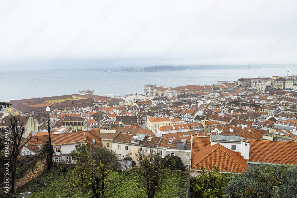 Fototapeta premium a view of lisbona