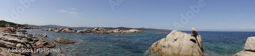 Strandpanorama auf der Isola dei Gabbiani auf Sardinien