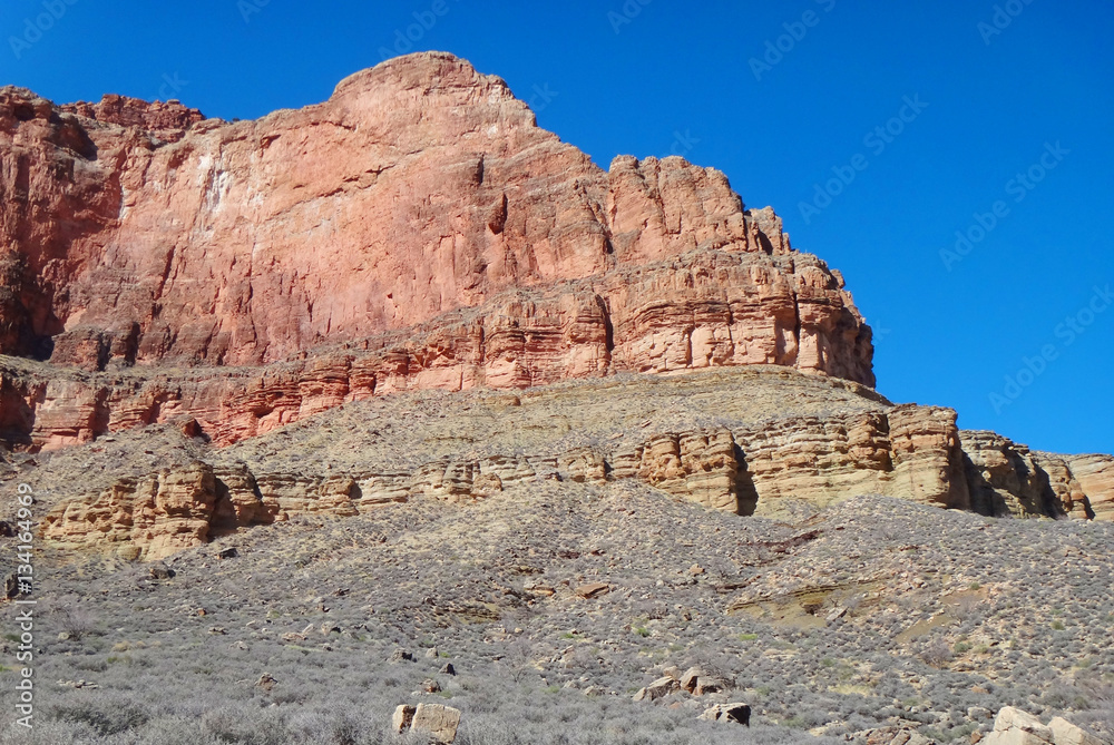 cliff in Grand Canyon