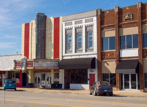 Fototapeta Naklejka Na Ścianę i Meble -  Old fashioned vintage theater in small town main street USA