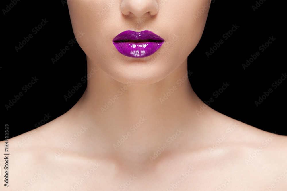 Obraz premium woman purple lips