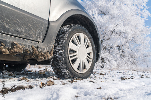  Car tires in winter