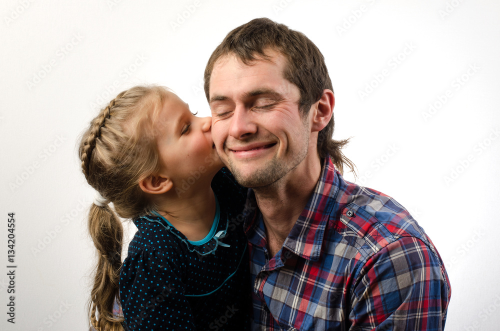 little girl loves her dad little girl loves her dad