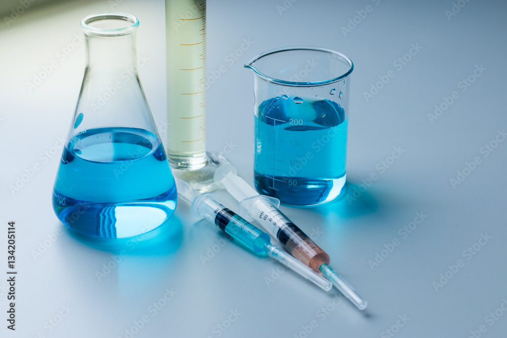 Glassware for experiment chemical in Lab. Glassware for experiment chemical in Lab.