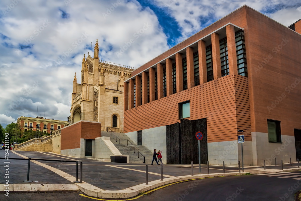 Obraz premium San Jeronimo el Real und Edificio Jeronimos