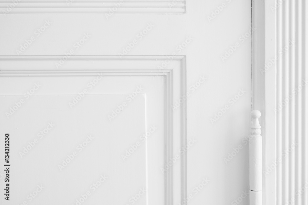 Fototapeta premium weiße Altbau Tür Nahaufnahme 