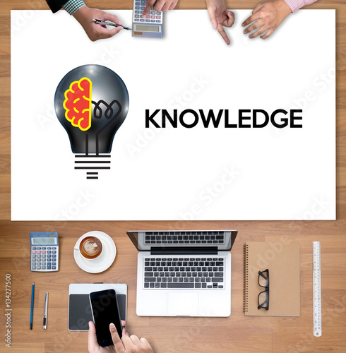 Fotografía Distance learning online webpage KNOWLEDGE work