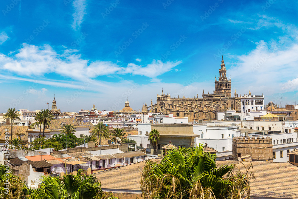 Obraz premium Panoramic view of Sevilla