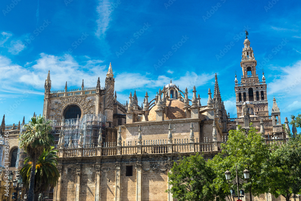 Obraz premium Seville Cathedral in Sevilla