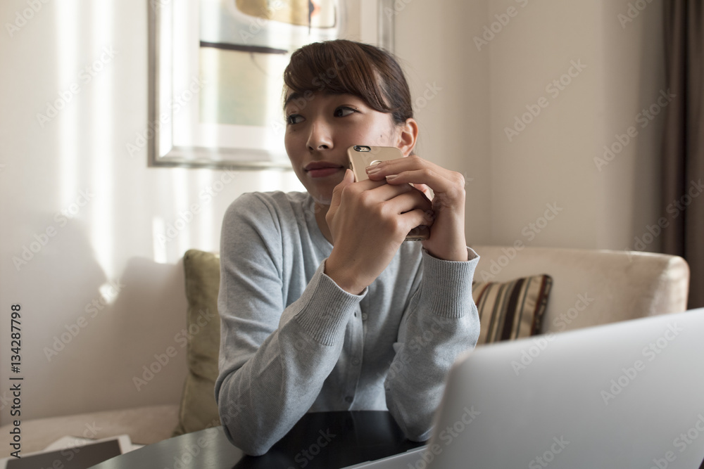 Women are waiting for contact from boyfriend Women are waiting for contact from boyfriend