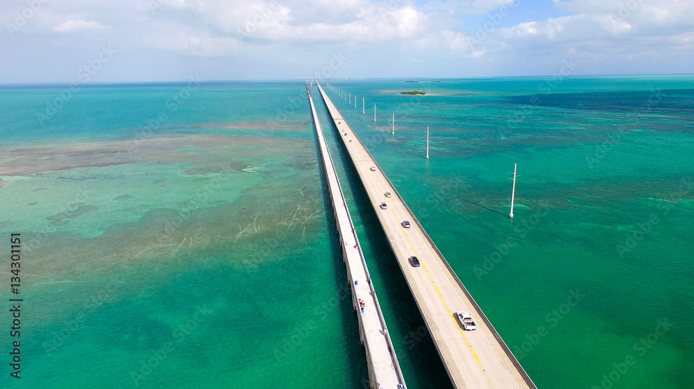 Bridge over Florida Keys, aerial view - obrazy, fototapety, plakaty 
