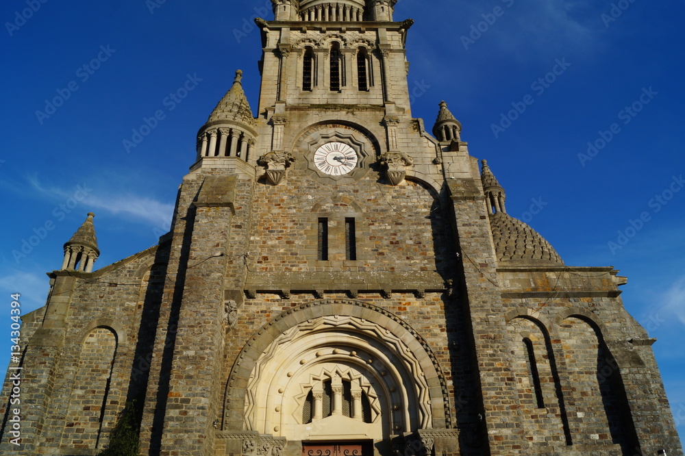 melesse, renens, Bretagne, église, façade, bleu, ciel