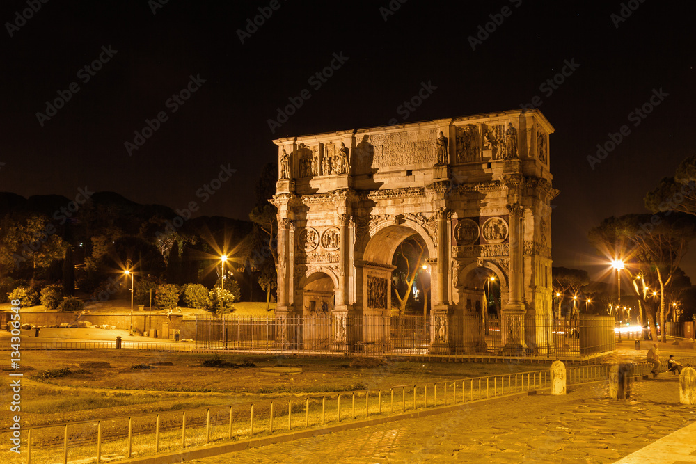 Arch of Contantine (Arco di Costantino) near Colosseo, Lazio region, Italy.