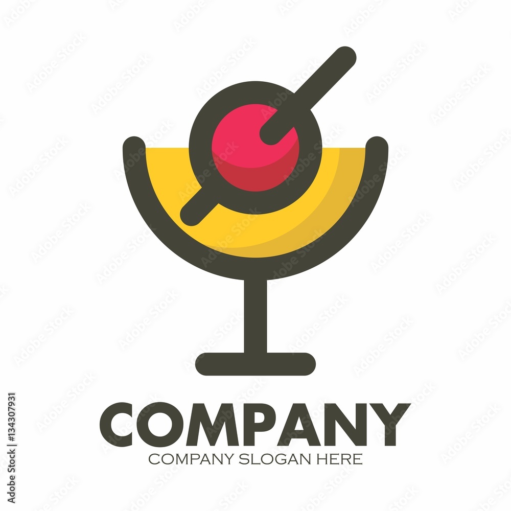 Cocktail logo vector icon Template Cocktail logo vector icon Template