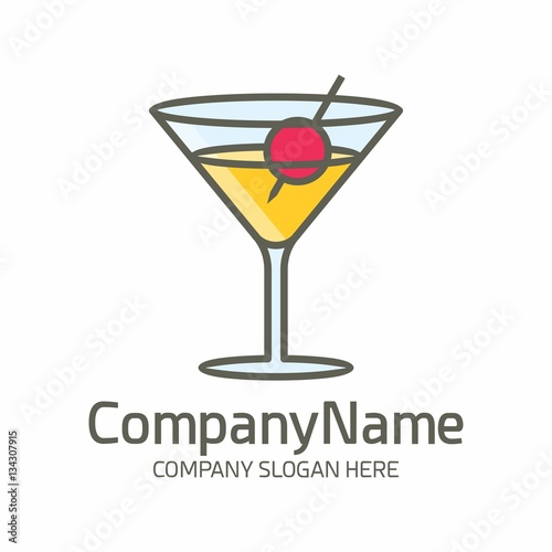 Cocktail logo vector icon Template