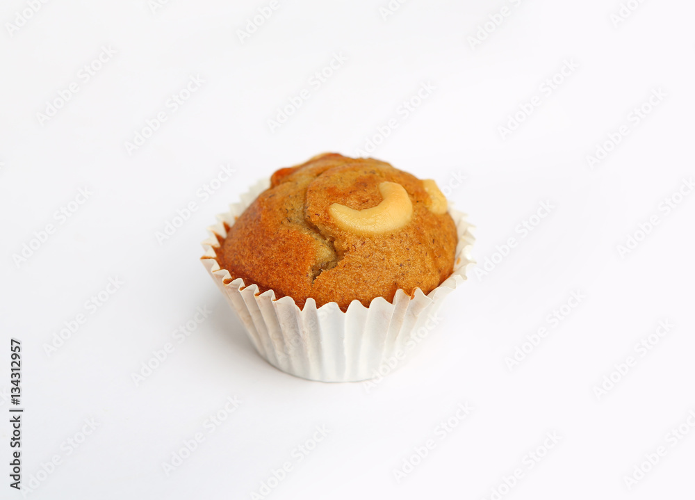 Bite Banana cupcake with cashew nut Bite Banana cupcake with cashew nut