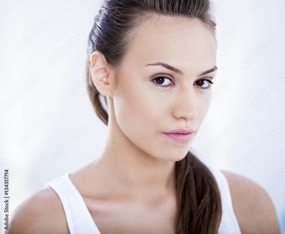 Portrait of a Beautiful Young Woman Portrait of a Beautiful Young Woman