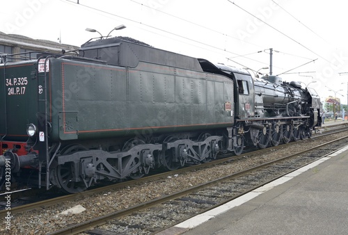 Locomotive a vapeur 241 P 17