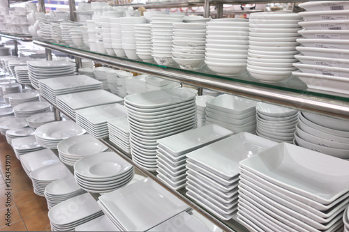 kitchen utensil shop