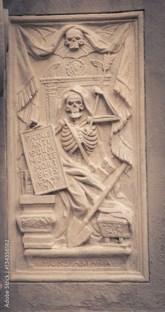 religious statue skeleton 