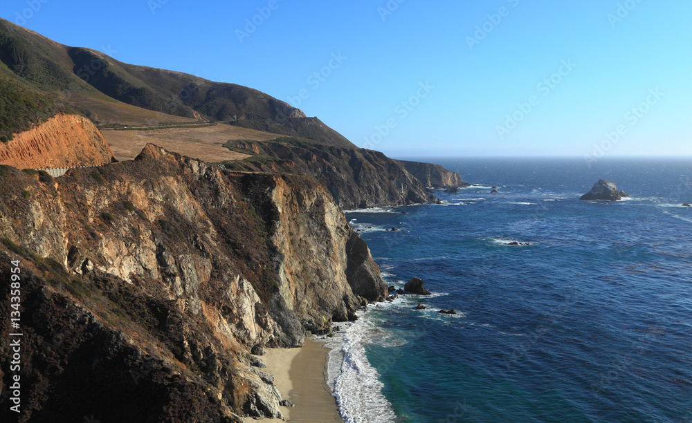 Southward view of State Route 1 on the Big Sur coast of California, just south of the historic Bixby Bridge.