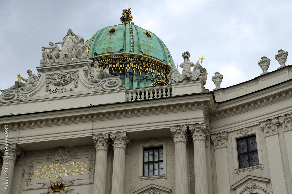 Obraz premium Kuppel der Wiener Hofburg