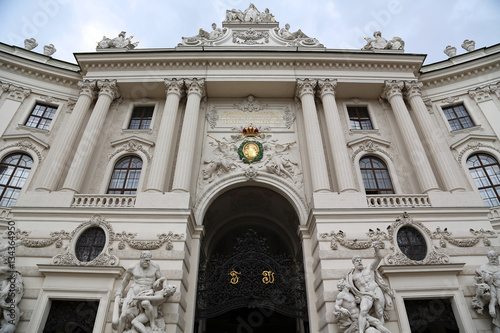 Eingang Michaelertrakt der Wiener Hofburg