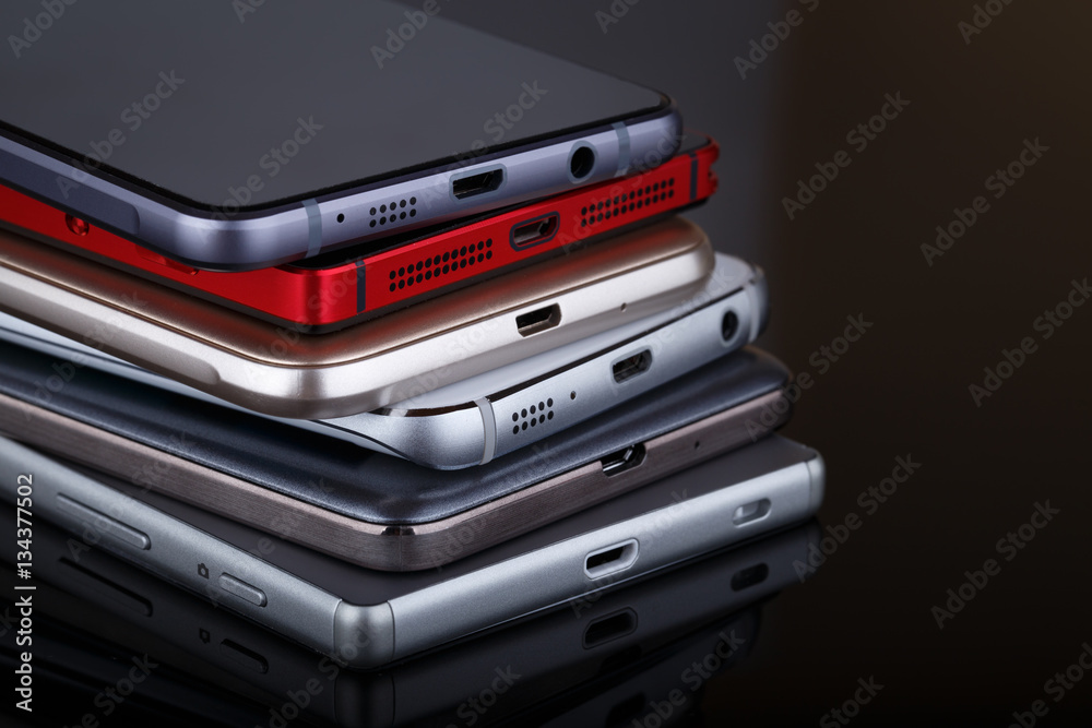 Mobile phone wireless communication technology and mobility busi Mobile phone wireless communication technology and mobility busi