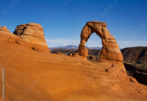 Delicate Arch in Arches National Park, Utah, near sunset