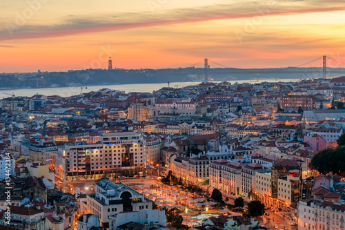 Vista de Lisboa no Por do Sol Portugal