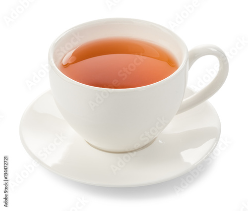 filiżanka herbaty na białym tle