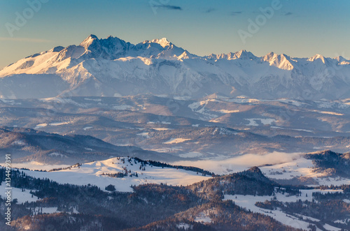 Obraz na płótnie Panorama Tatry z wież widokowej na Radziejowej w salonie