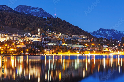 St. Moritz mit St. Moritzersee bei Nacht im Engadin in Graubünden, Schweiz photo