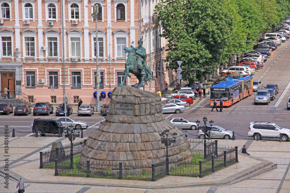 Naklejka premium Ukraine. Kiev. The monument to Bogdan Khmelnitsky at the Sophia Square