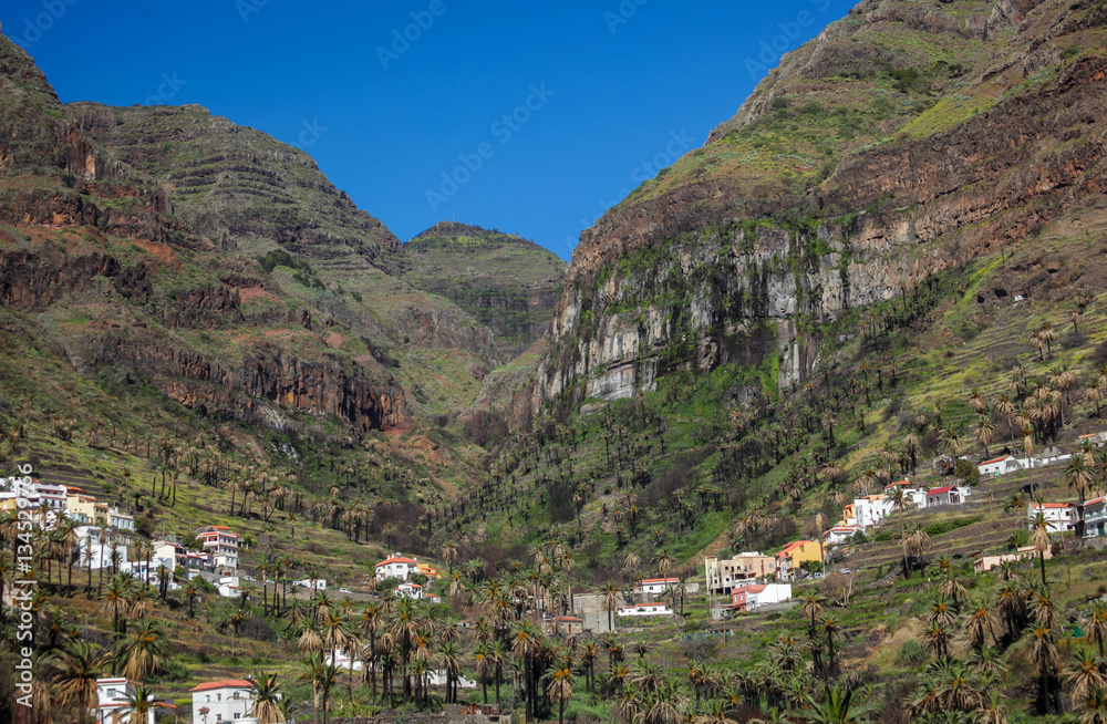 Hillside homes in the beautiful Valle Gran Rey