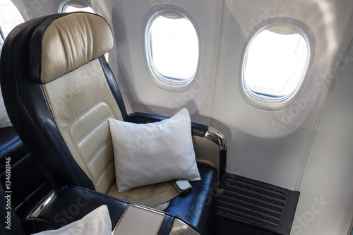 Foto Airplane business class cabin
