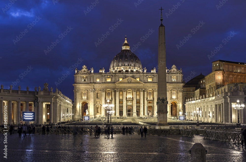 San Peter's Basilica illuminated at night, Rome, Italy San Peter's Basilica illuminated at night, Rome, Italy
