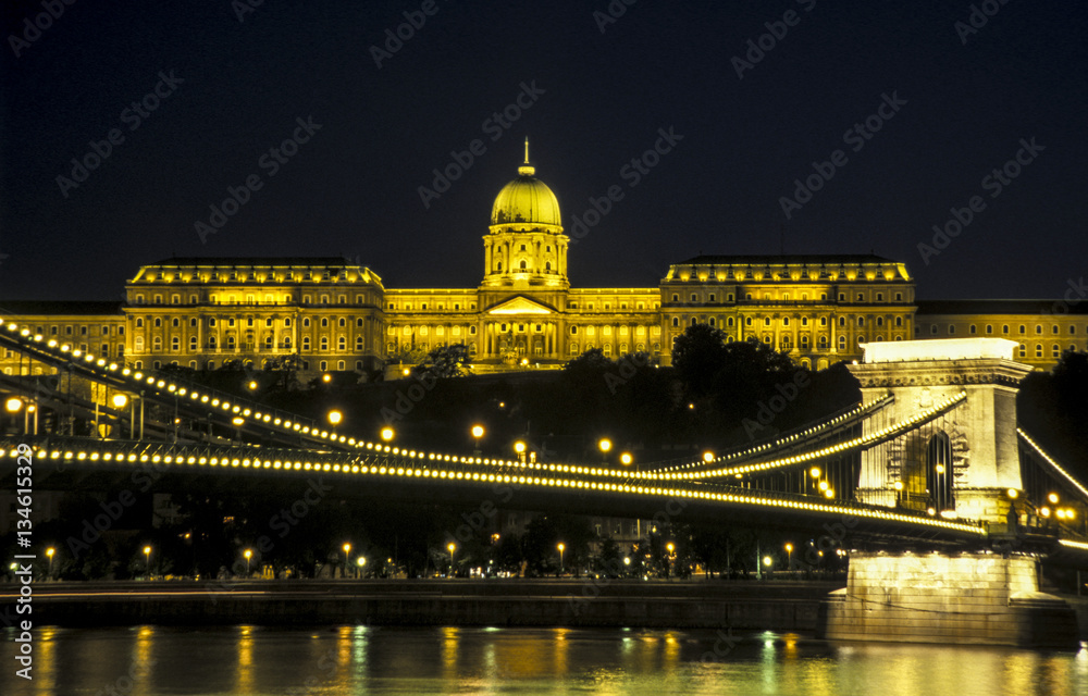 Budapest, castle, bridge, night, Hungary