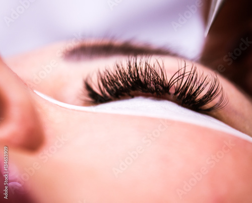 extension eyelashes
