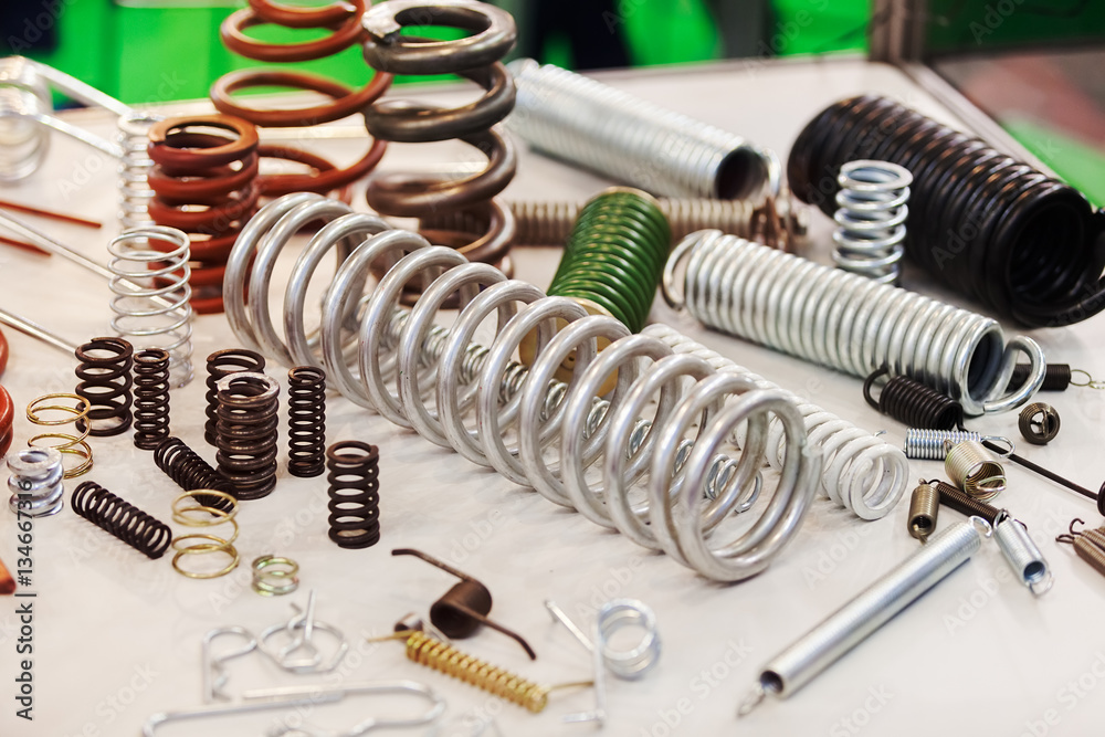 Fototapeta premium Various metal springs