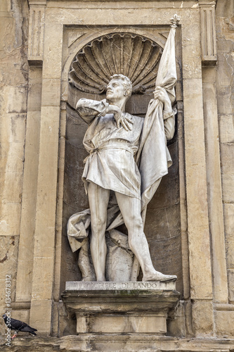 Photos Statue of Michele di Lando in Florence, Italy