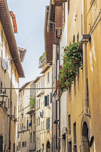Fototapeta Naklejka Na Ścianę i Meble -  Street of Florence, Italy