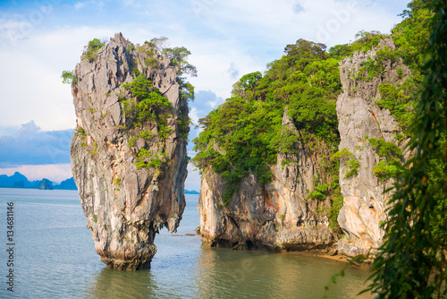 James bond island landmark of Phang-nga bay :: Thailand © Sunanta