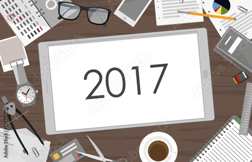 Tablet auf Schreibtisch - 2017